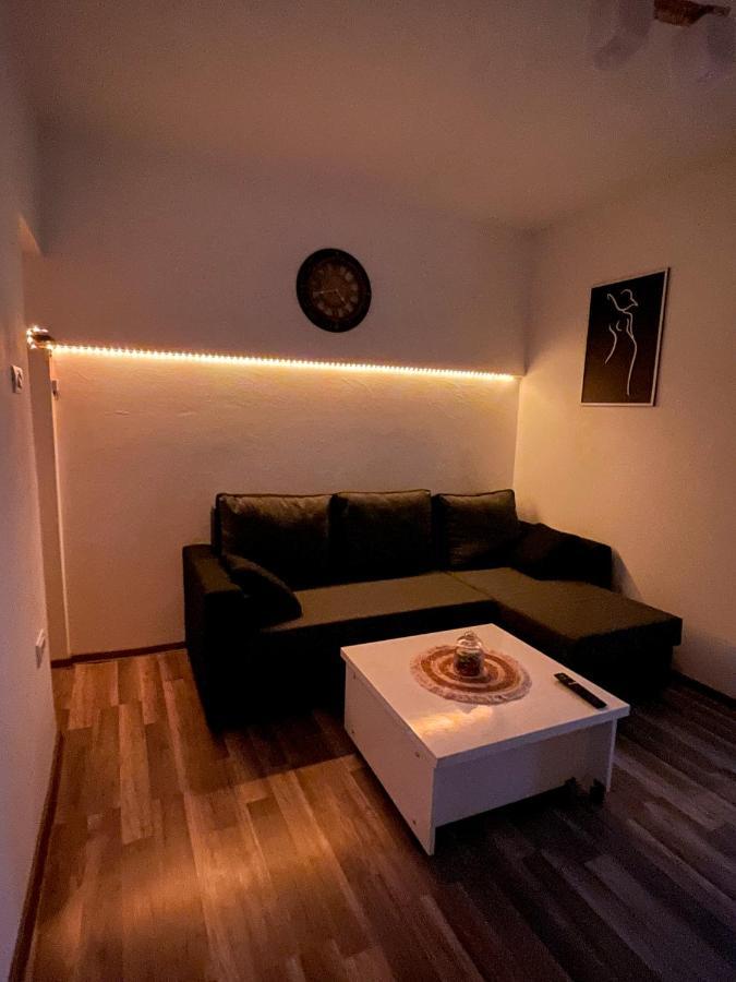 La Mary In Old Town Apartment Sibiu Bagian luar foto
